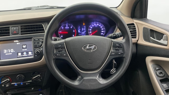 View Hyundai Elite i20 Image 20 Used Hyundai Elite i20 Image 20