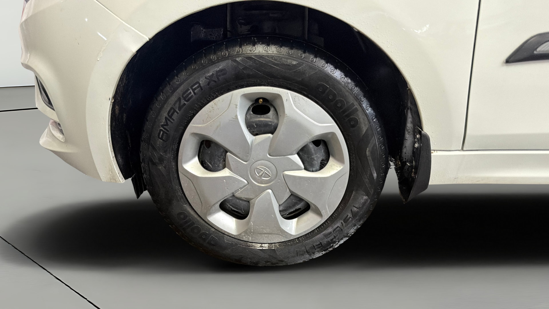View 2023 Tata Tiago Revotorq XB Image 28 Used 2023 Tata Tiago Revotorq XB Image 28