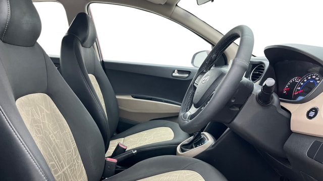 View Hyundai Grand i10 Image 25 Used Hyundai Grand i10 Image 25