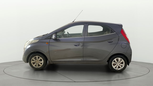 View Hyundai EON Image 5 Used Hyundai EON Image 5
