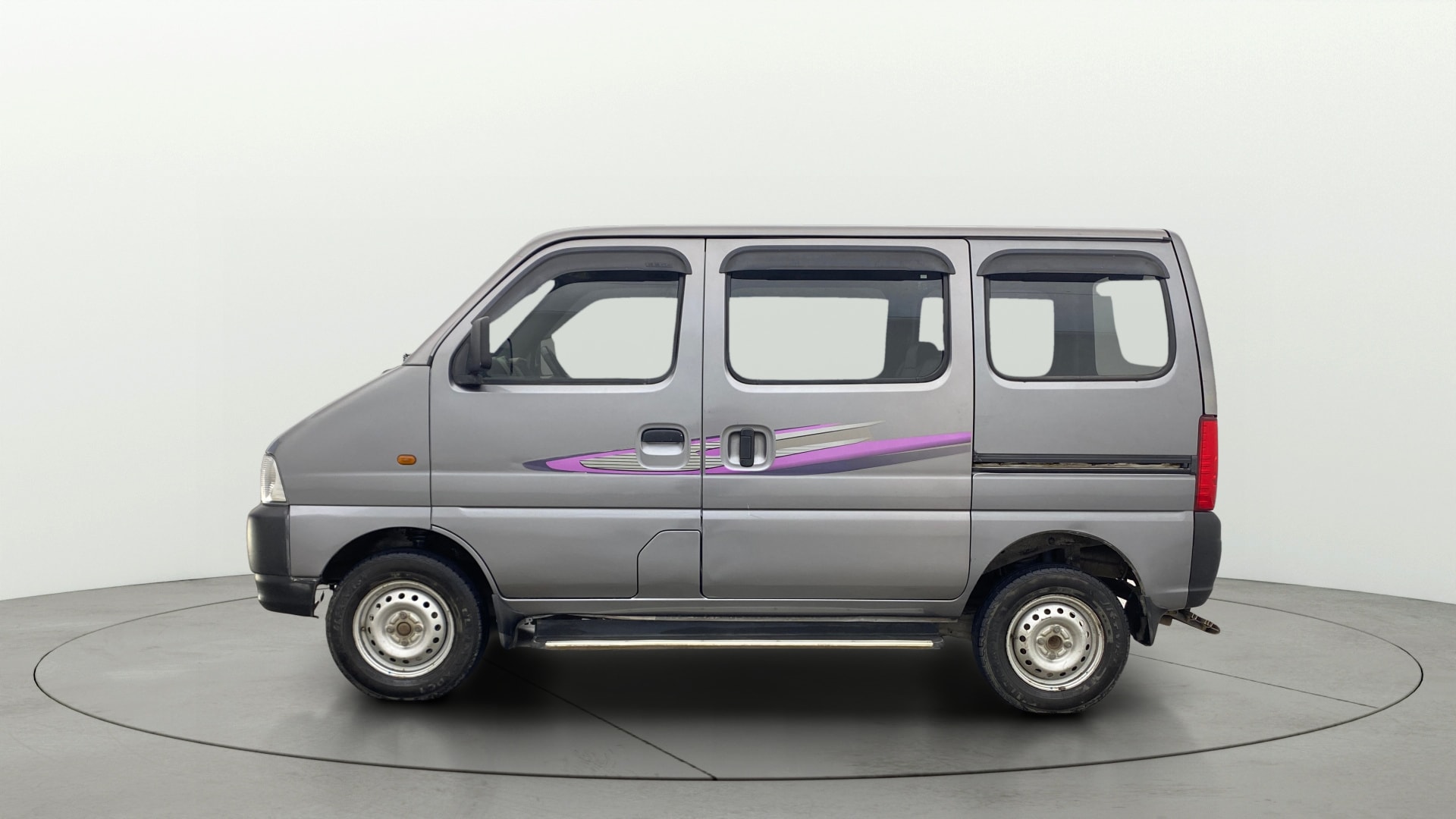 View 2023 Maruti Suzuki 1000 Base Variant Image 5 Used 2023 Maruti Suzuki 1000 Base Variant Image 5
