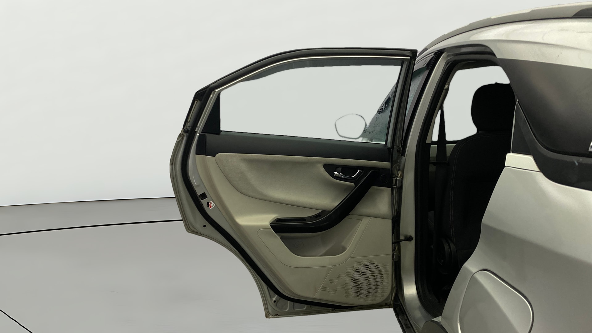 View 2020 Tata Nexon XZA Plus Diesel Image 22 Used 2020 Tata Nexon XZA Plus Diesel Image 22