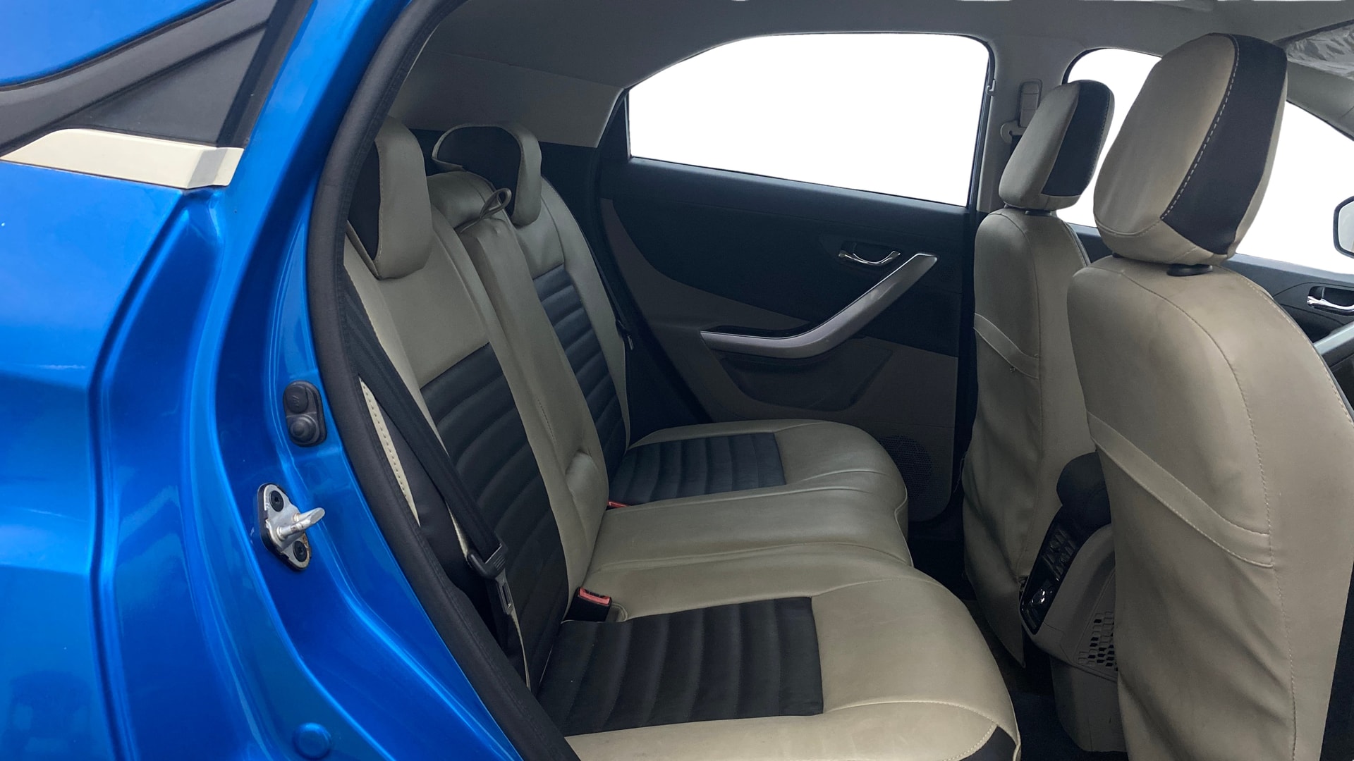View 2018 Tata Nexon XZ Plus Diesel Image 30 Used 2018 Tata Nexon XZ Plus Diesel Image 30
