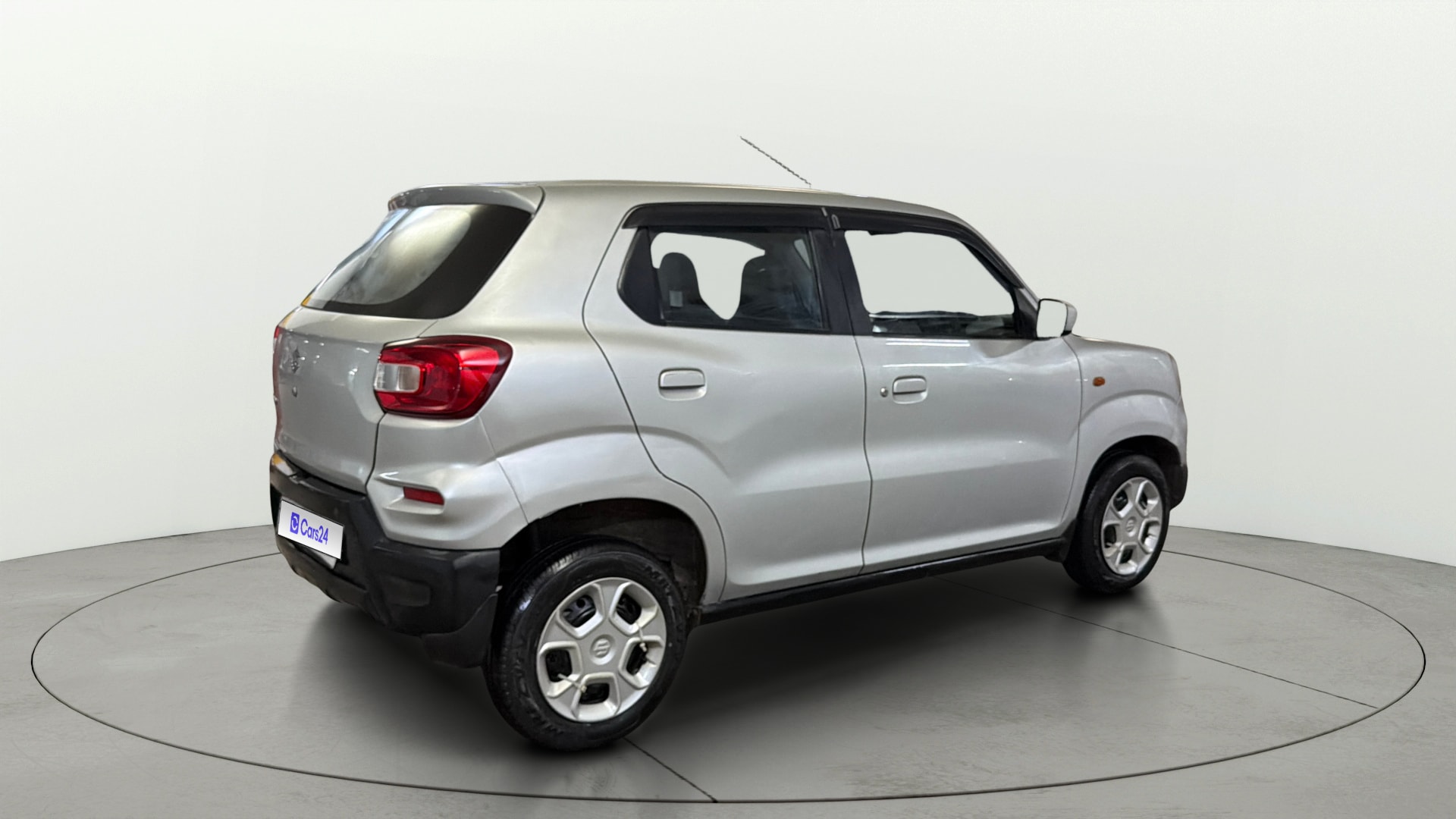 View 2019 Maruti Suzuki 1000 Base Variant Image 41 Used 2019 Maruti Suzuki 1000 Base Variant Image 41
