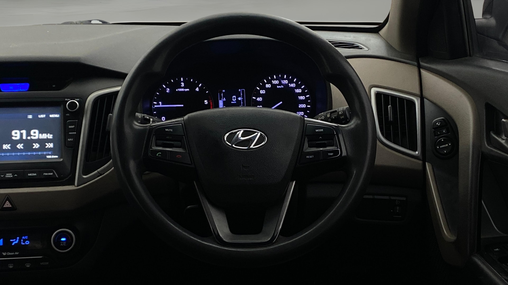 View 2015 Hyundai Creta 1.4 E Diesel Image 20 Used 2015 Hyundai Creta 1.4 E Diesel Image 20
