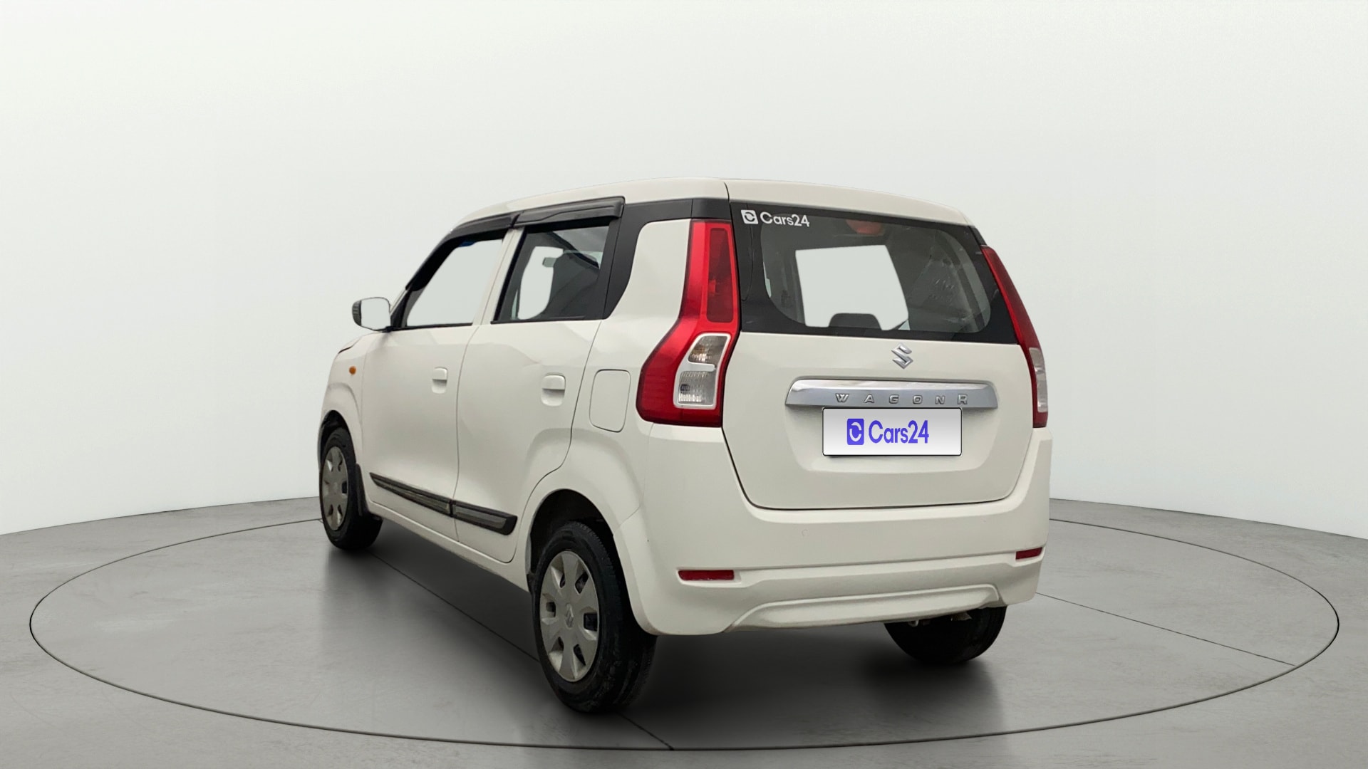 View 2021 Maruti Suzuki 1000 Base Variant Image 2 Used 2021 Maruti Suzuki 1000 Base Variant Image 2
