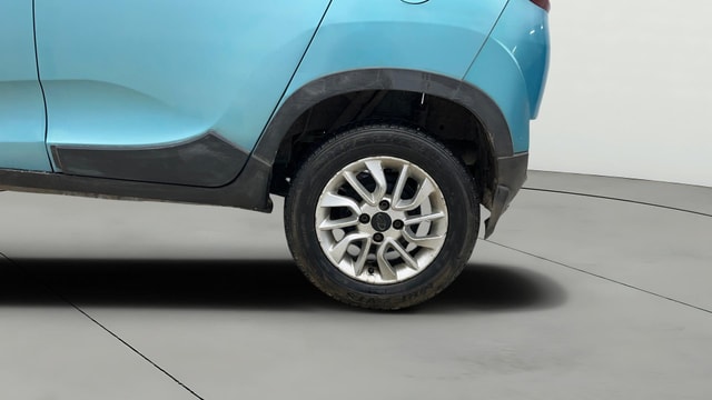 View Mahindra KUV100 Image 7 Used Mahindra KUV100 Image 7