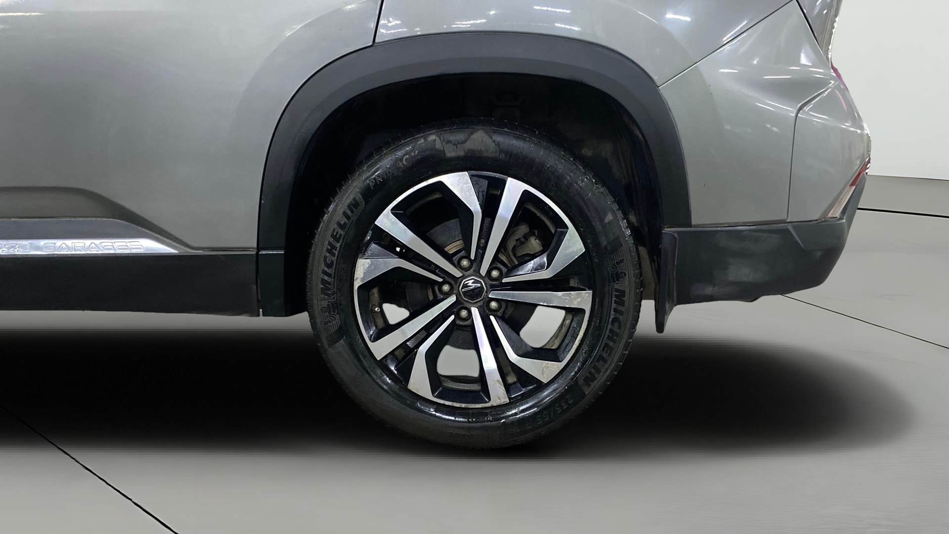 View 2024 MG Hector Plus Savvy Pro 7 Seater CVT Petrol Image 7 Used 2024 MG Hector Plus Savvy Pro 7 Seater CVT Petrol Image 7