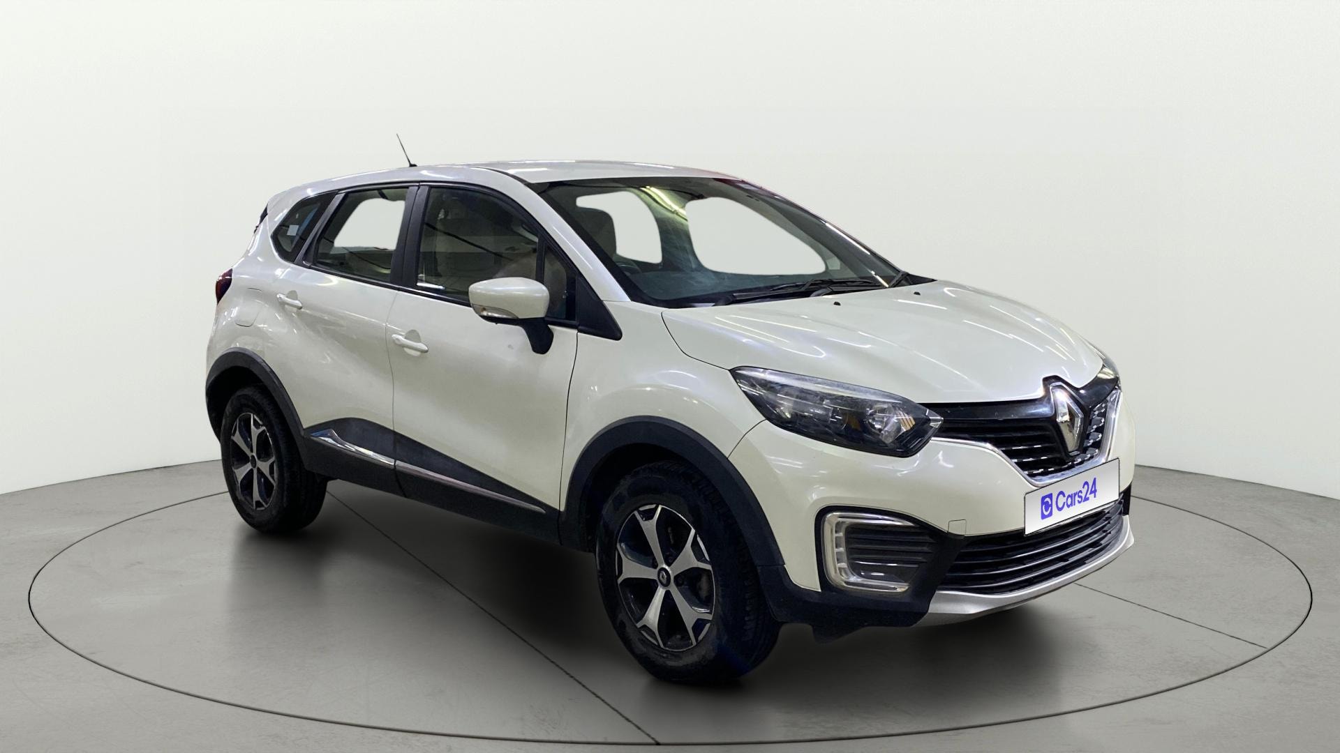 View 2019 Renault Captur RXL Diesel Image 15 Used 2019 Renault Captur RXL Diesel Image 15
