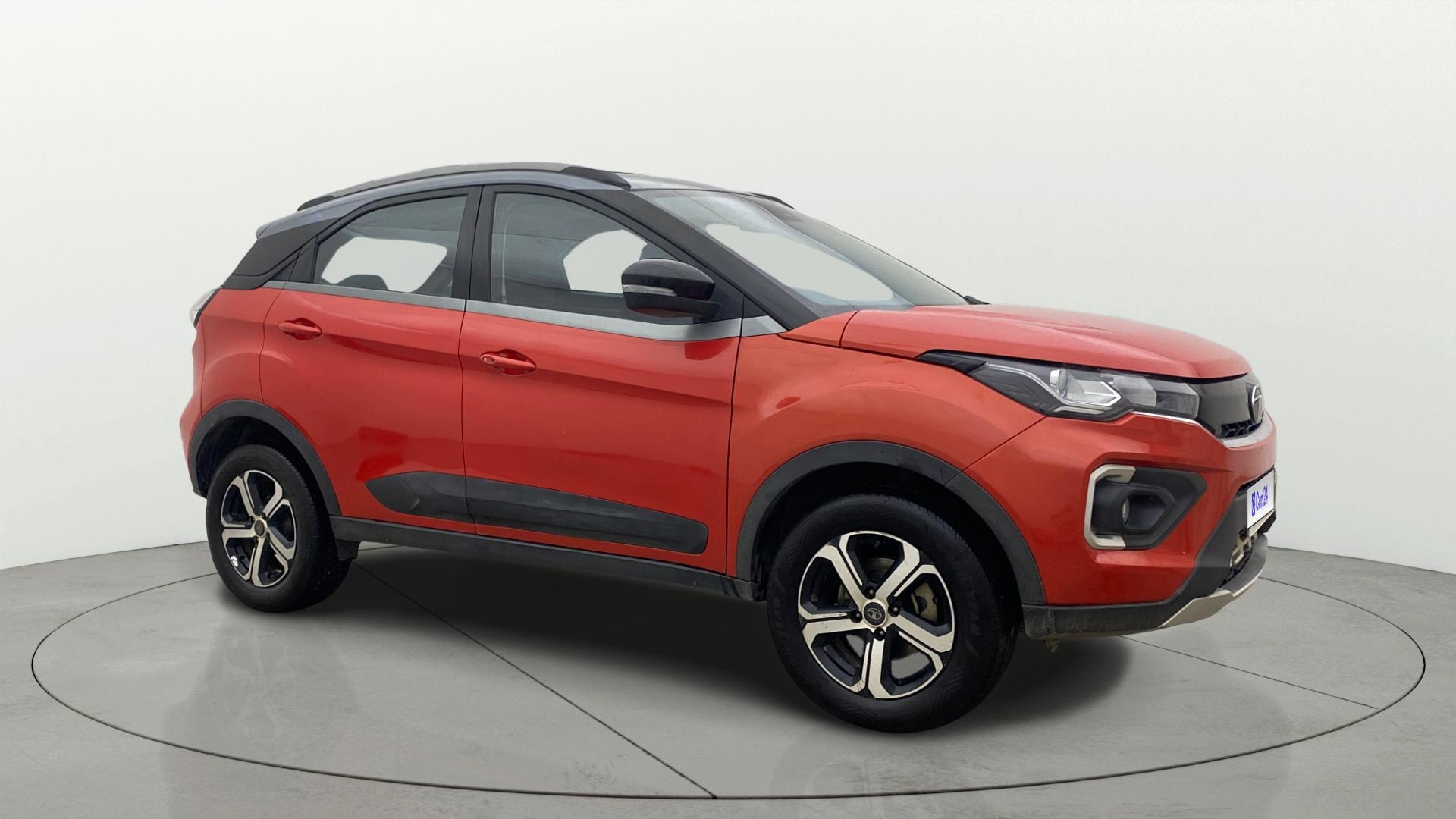 View 2024 Tata Nexon Revotron XE Image 14 Used 2024 Tata Nexon Revotron XE Image 14