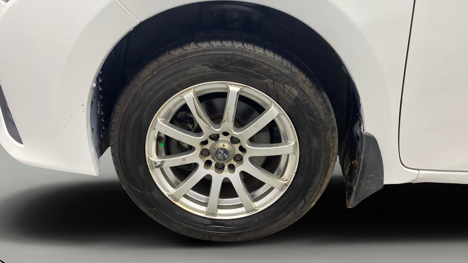 View 2014 Toyota Corolla Altis Diesel J Image 27 Used 2014 Toyota Corolla Altis Diesel J Image 27