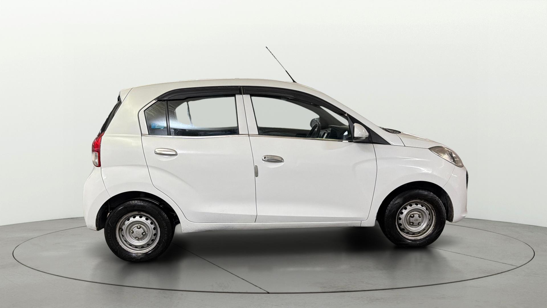 View 2021 Hyundai New Santro D-Lite Petrol Image 8 Used 2021 Hyundai New Santro D-Lite Petrol Image 8