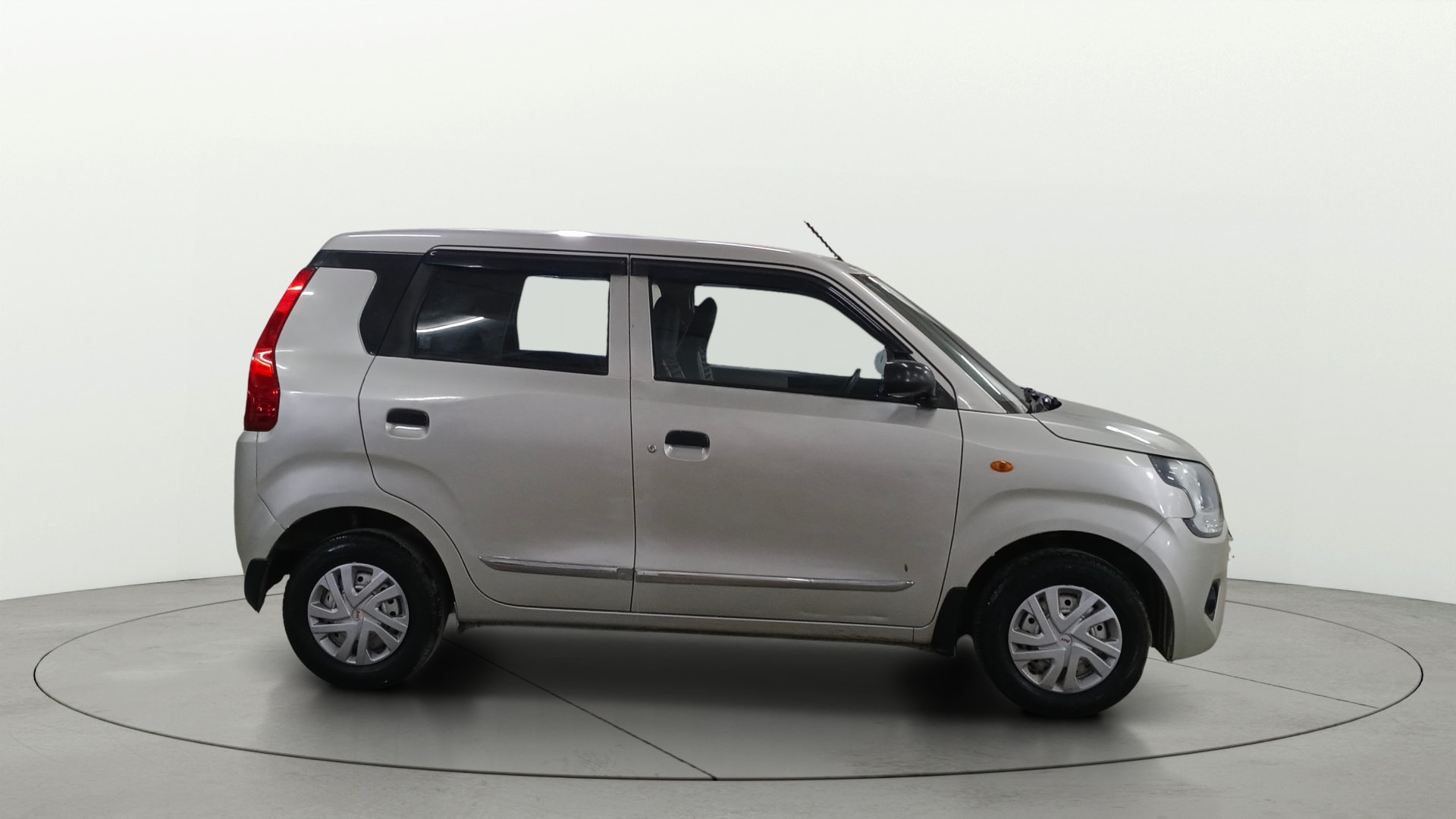 Used 2020 Maruti Suzuki 1000 Used 2020 Maruti Suzuki 1000