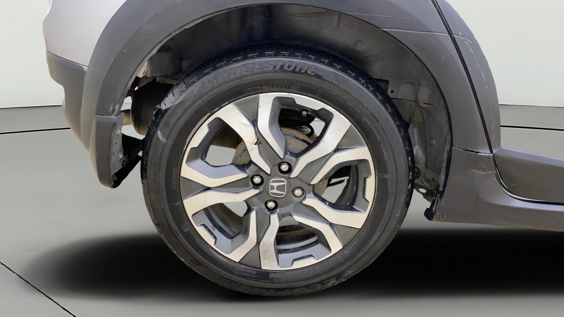 View 2019 Honda WR-V S MT Diesel Edge Edition Image 23 Used 2019 Honda WR-V S MT Diesel Edge Edition Image 23