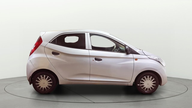 View Hyundai EON Image 8 Used Hyundai EON Image 8