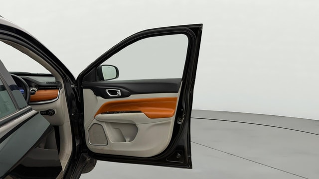 View Jeep Compass Image 47 Used Jeep Compass Image 47