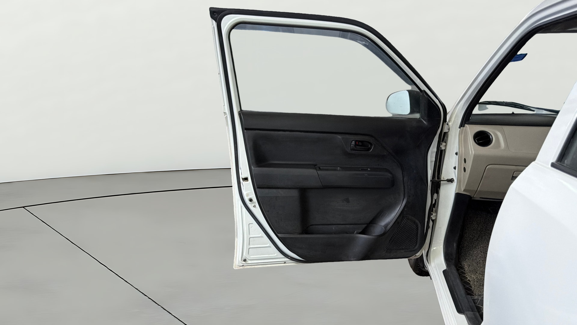 View 2022 Maruti Suzuki 1000 Base Variant Image 30 Used 2022 Maruti Suzuki 1000 Base Variant Image 30