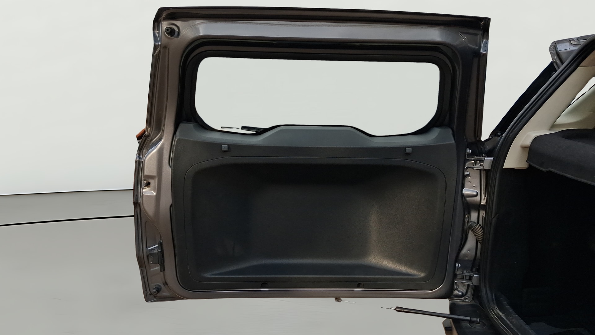 View 2020 Ford EcoSport 1.5 TDCi Diesel Ambiente BS IV Image 32 Used 2020 Ford EcoSport 1.5 TDCi Diesel Ambiente BS IV Image 32