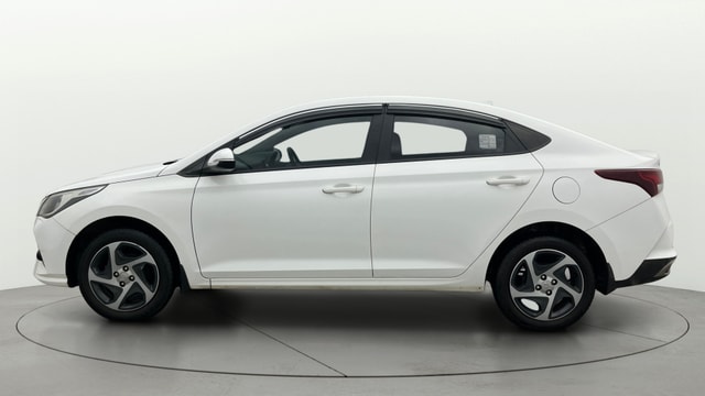 View Hyundai Verna Image 5 Used Hyundai Verna Image 5
