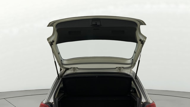 View Volkswagen Cross Polo Image 16 Used Volkswagen Cross Polo Image 16