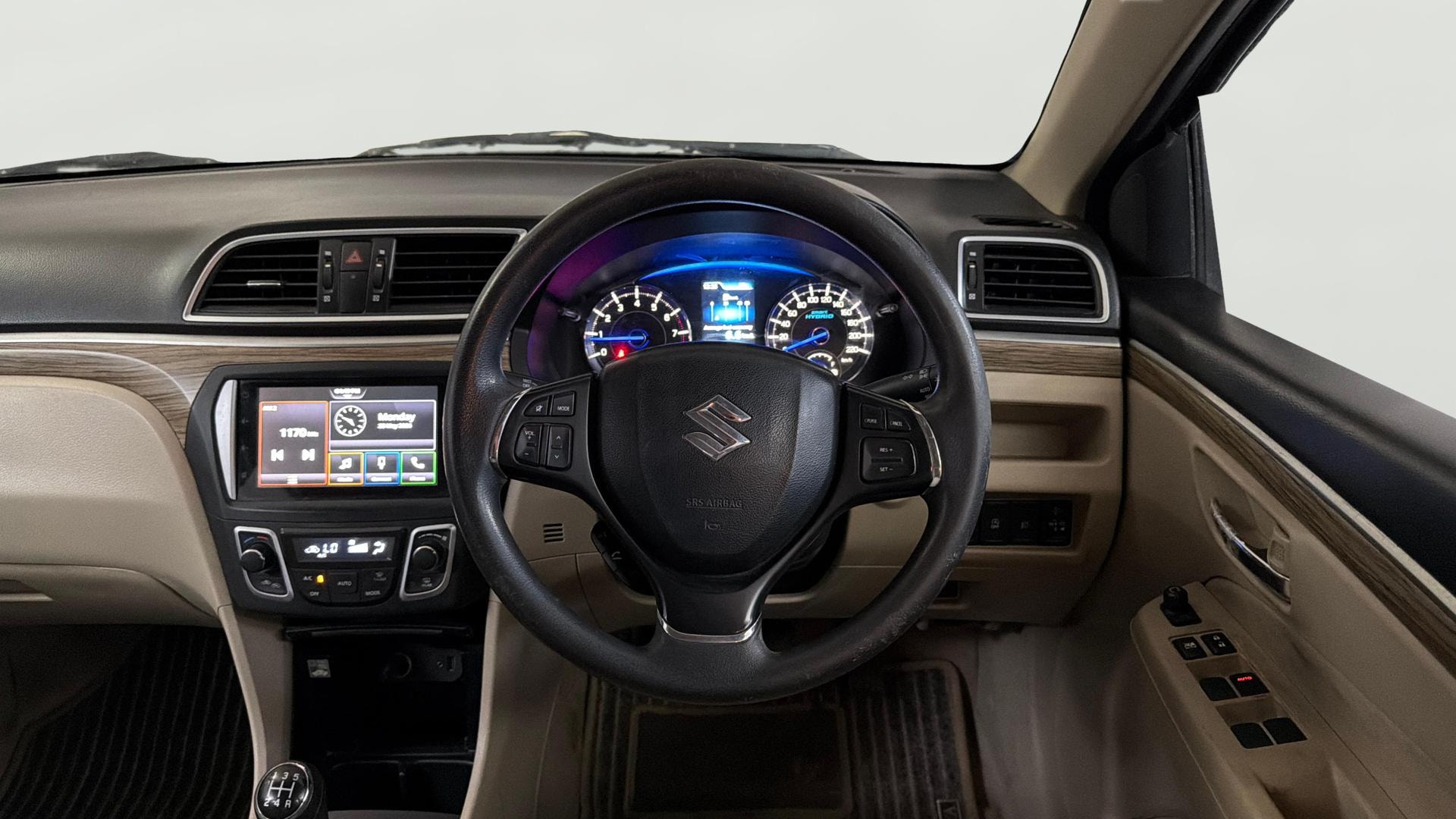 View 2022 Maruti Suzuki 1000 Base Variant Image 21 Used 2022 Maruti Suzuki 1000 Base Variant Image 21