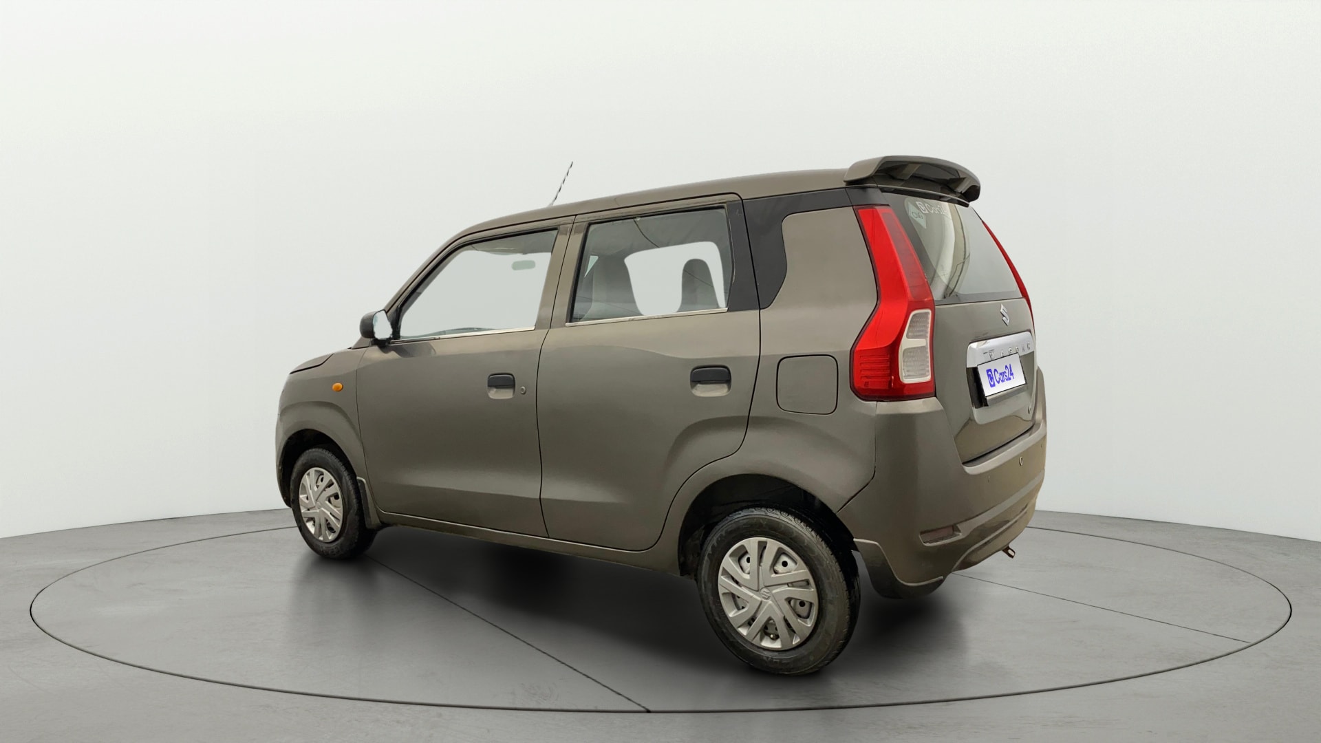 View 2020 Maruti Suzuki 1000 Base Variant Image 2 Used 2020 Maruti Suzuki 1000 Base Variant Image 2