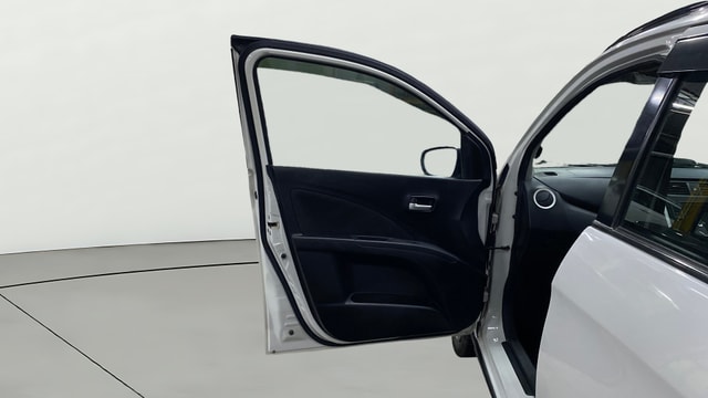 View Maruti Suzuki 1000 Image 36 Used Maruti Suzuki 1000 Image 36