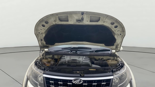 View Mahindra XUV500 Image 21 Used Mahindra XUV500 Image 21