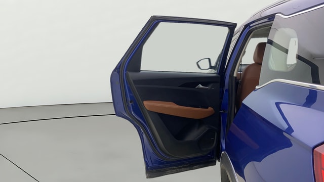 View MG Hector Plus Image 16 Used MG Hector Plus Image 16