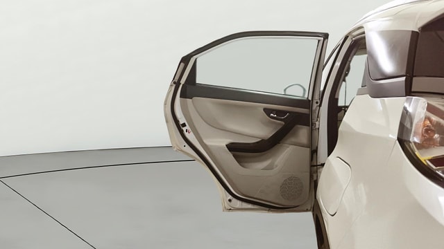 View Tata Nexon Image 14 Used Tata Nexon Image 14