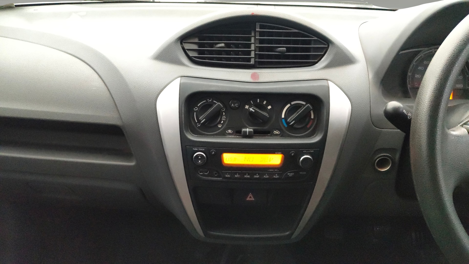 Used 2014 Maruti Suzuki Alto 800 Used 2014 Maruti Suzuki Alto 800