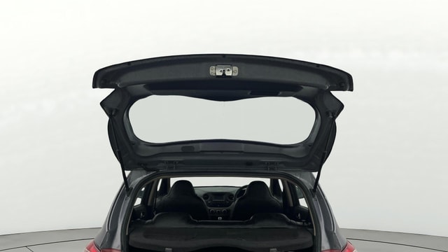View Hyundai Grand i10 Image 16 Used Hyundai Grand i10 Image 16