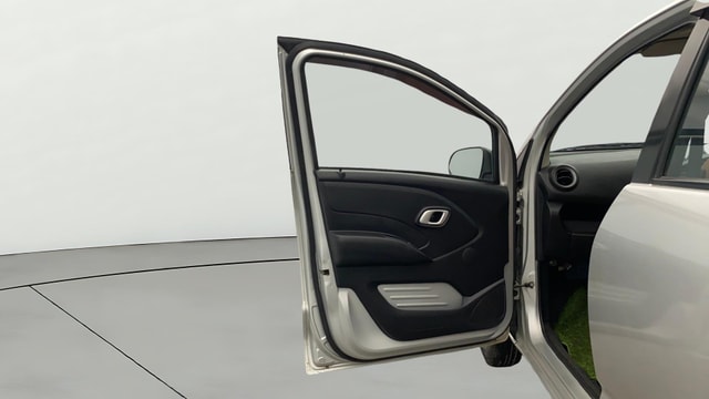 View Datsun Redi GO Image 30 Used Datsun Redi GO Image 30