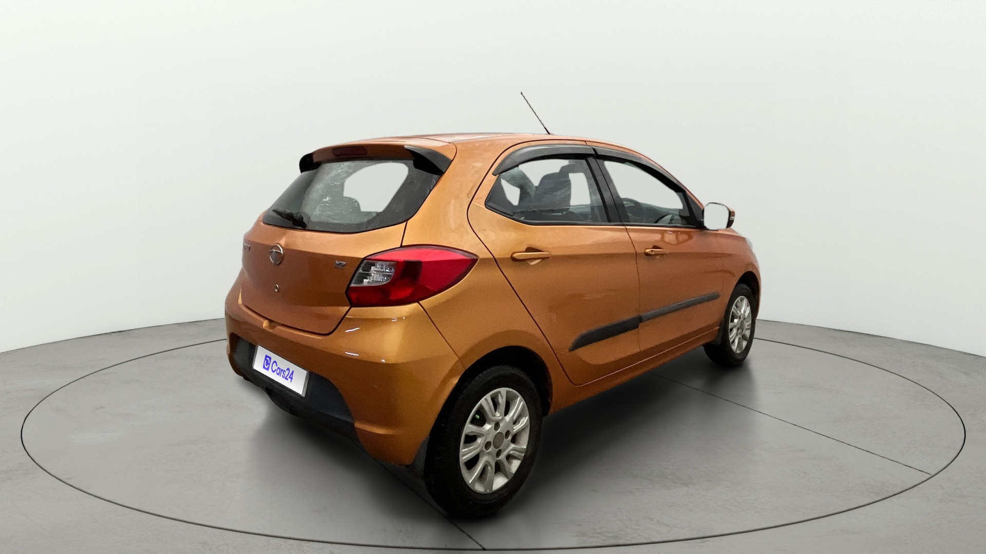 View 2018 Tata Tiago Revotorq XB Image 43 Used 2018 Tata Tiago Revotorq XB Image 43