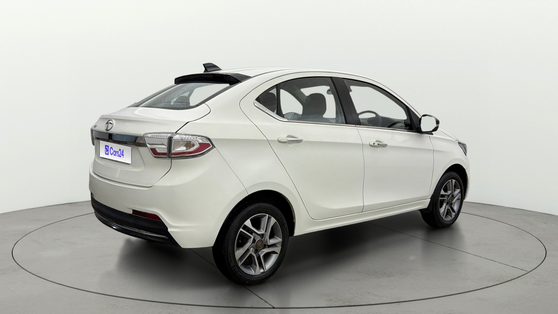 View 2023 Tata Tigor XE Diesel Image 44 Used 2023 Tata Tigor XE Diesel Image 44