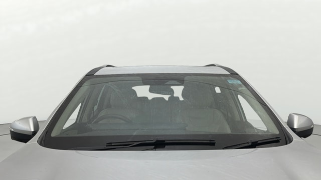 View Mahindra XUV700 Image 39 Used Mahindra XUV700 Image 39