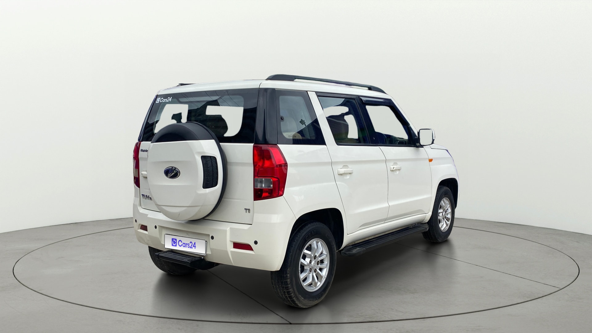 View 2017 Mahindra TUV300 T8 Image 44 Used 2017 Mahindra TUV300 T8 Image 44