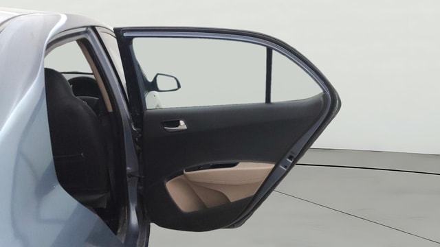 View Hyundai Xcent Image 7 Used Hyundai Xcent Image 7
