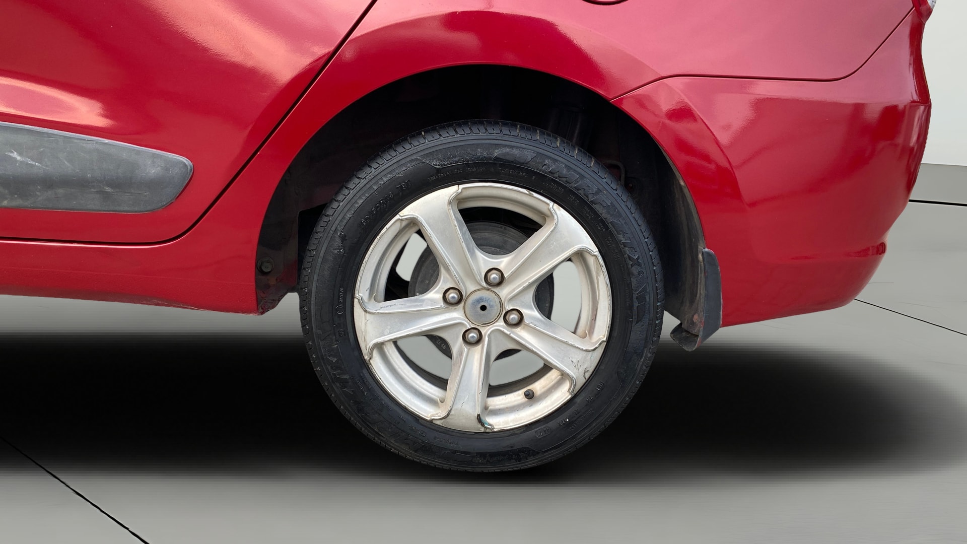 View 2015 Hyundai Xcent S Diesel Image 12 Used 2015 Hyundai Xcent S Diesel Image 12