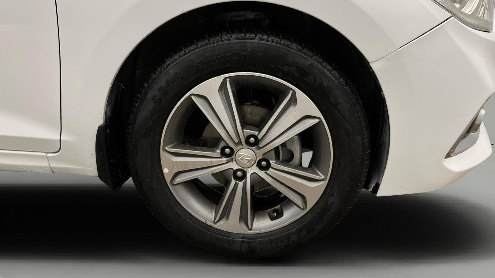 Used 2018 Hyundai Verna Used 2018 Hyundai Verna