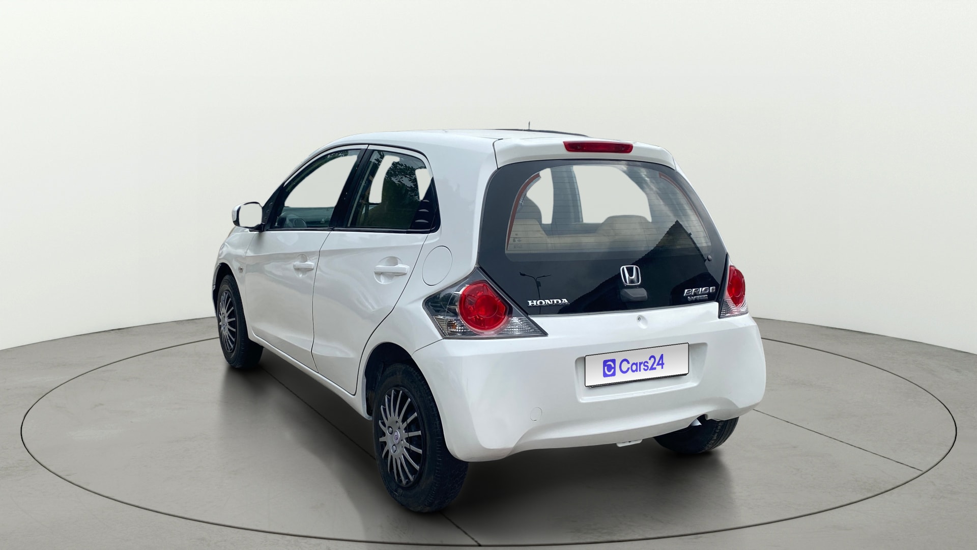 View 2015 Honda Brio S MT Petrol Image 2 Used 2015 Honda Brio S MT Petrol Image 2