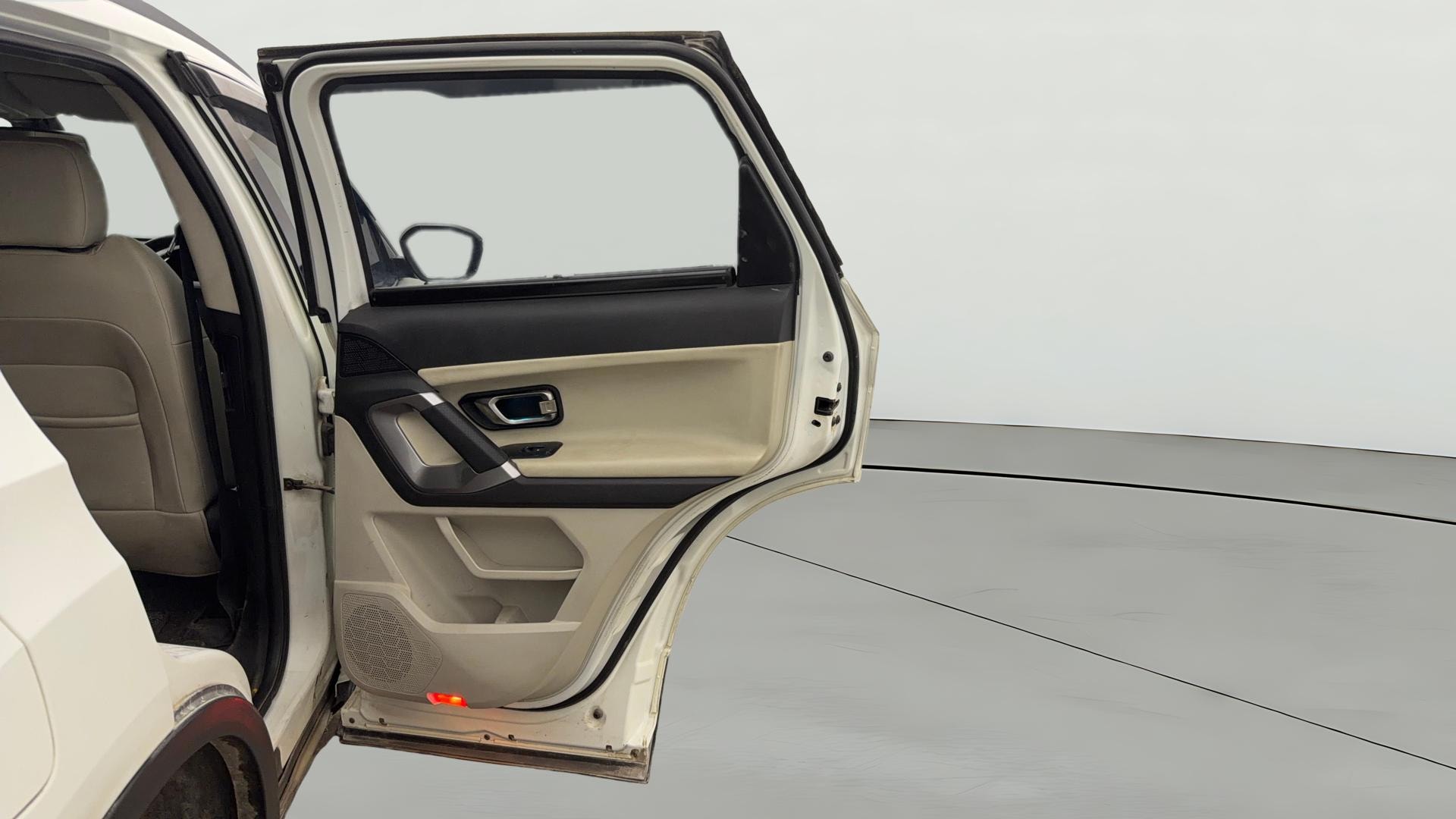 Used 2021 Tata Safari Used 2021 Tata Safari