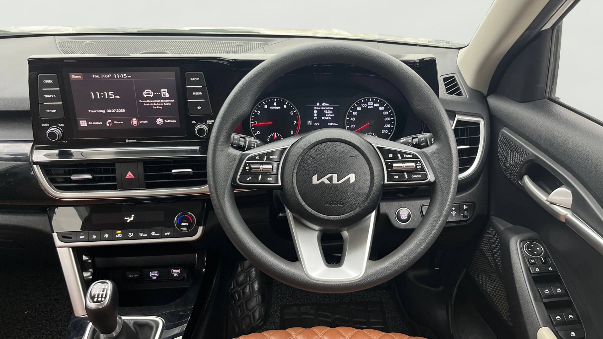 View 2023 Kia Seltos D1.5 CRDI VGT 6MT HTK Plus Image 13 Used 2023 Kia Seltos D1.5 CRDI VGT 6MT HTK Plus Image 13
