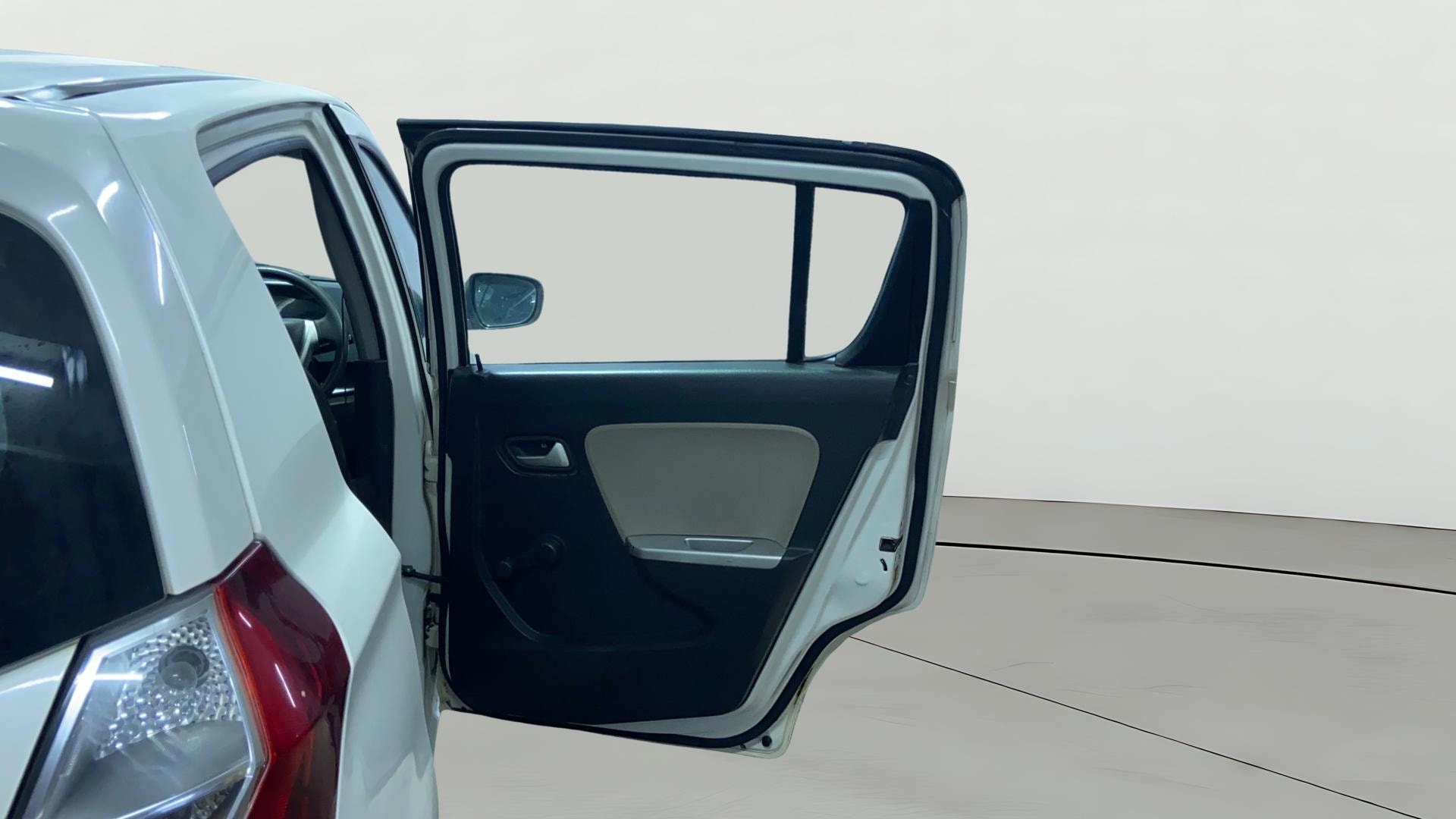 View 2019 Maruti Suzuki Alto K10 LX Image 7 Used 2019 Maruti Suzuki Alto K10 LX Image 7