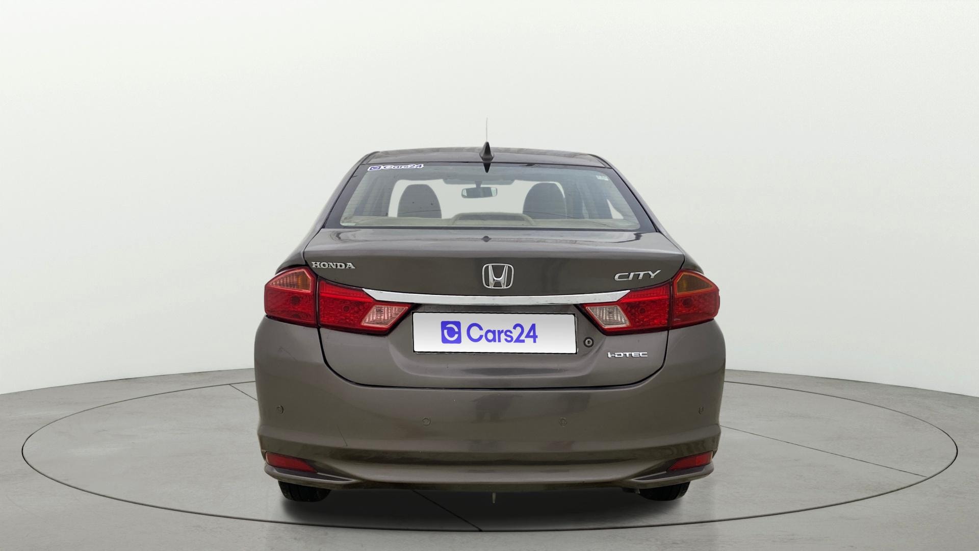 View 2015 Honda City ZX MT Diesel Anniversary Edition Image 40 Used 2015 Honda City ZX MT Diesel Anniversary Edition Image 40