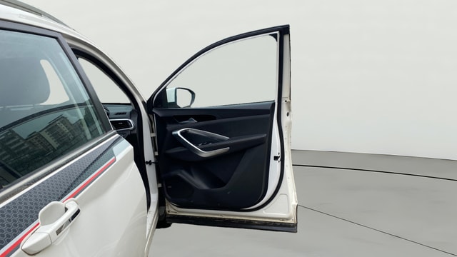 View MG Hector Image 48 Used MG Hector Image 48