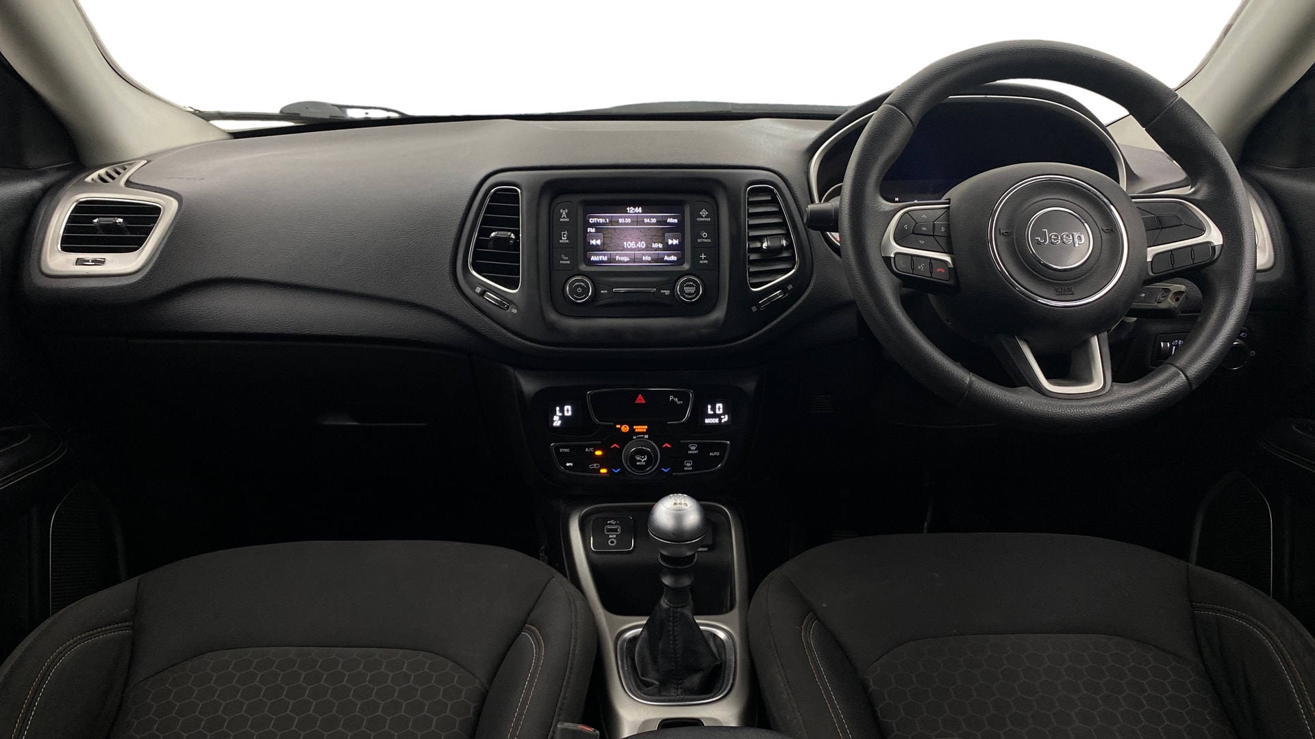 View 2020 Jeep Compass Sport Plus Petrol BS IV Image 15 Used 2020 Jeep Compass Sport Plus Petrol BS IV Image 15