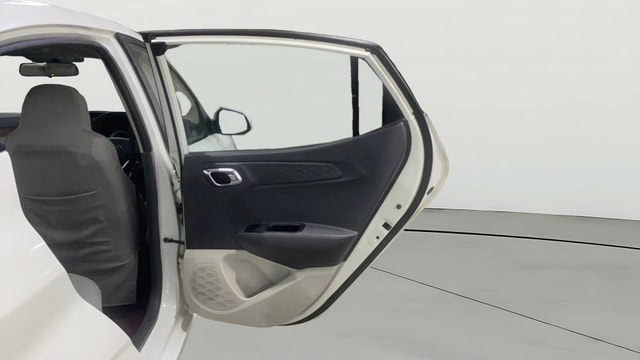 View Hyundai Aura Image 7 Used Hyundai Aura Image 7