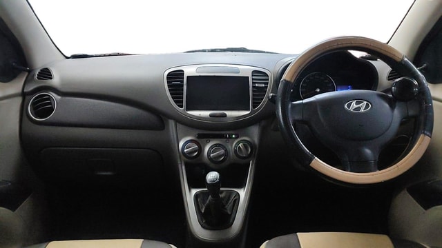 View Hyundai i10 Image 15 Used Hyundai i10 Image 15