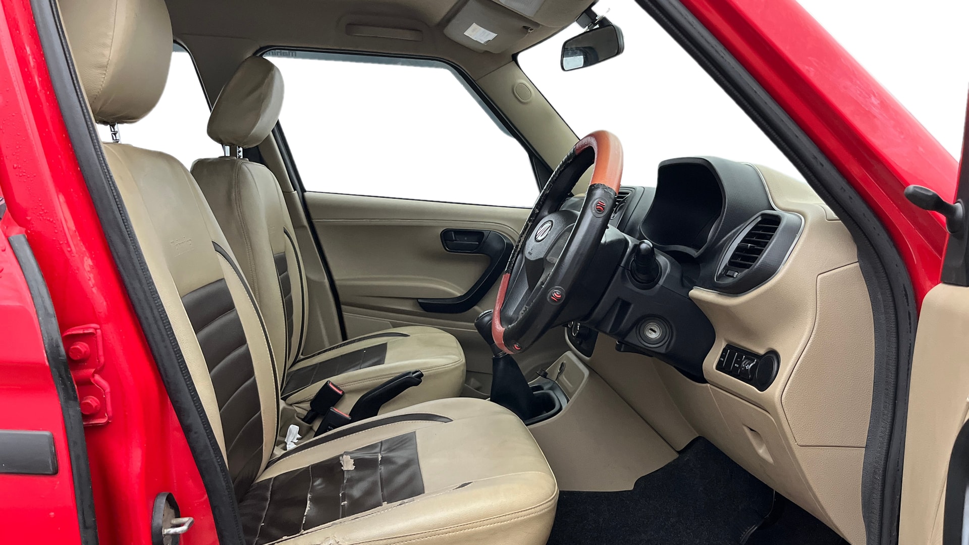 Used 2021 Mahindra Bolero Neo Used 2021 Mahindra Bolero Neo